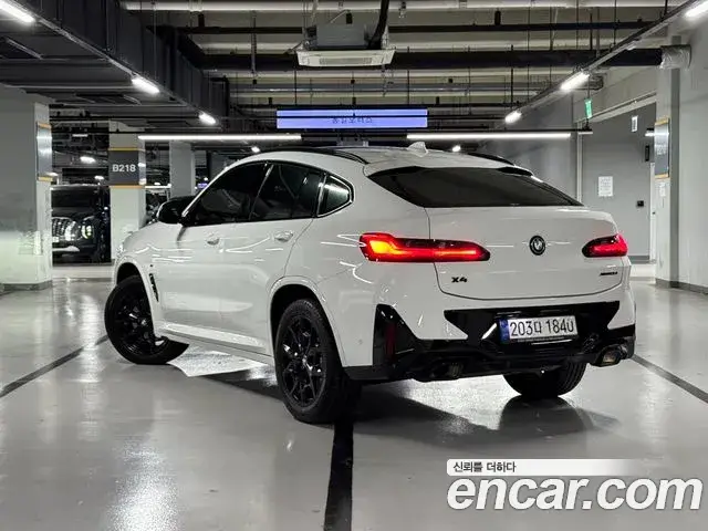 BMW X4, 2022