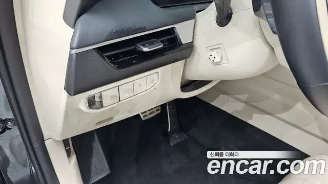 Kia K8, 2025