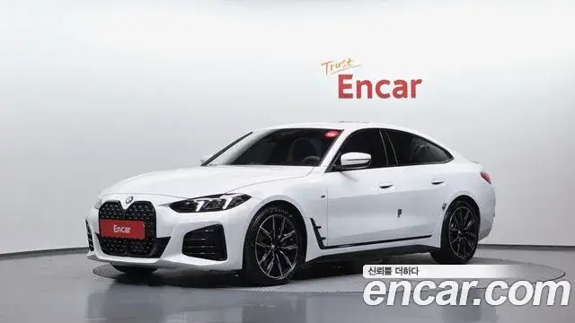 BMW 4 Series, 2025