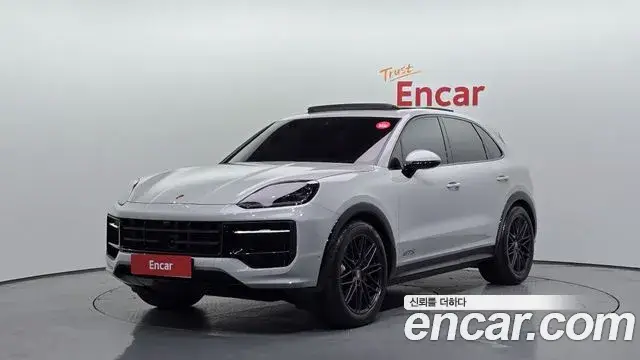 Porsche Cayenne, 2025