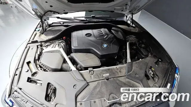 BMW 5 Series, 2022