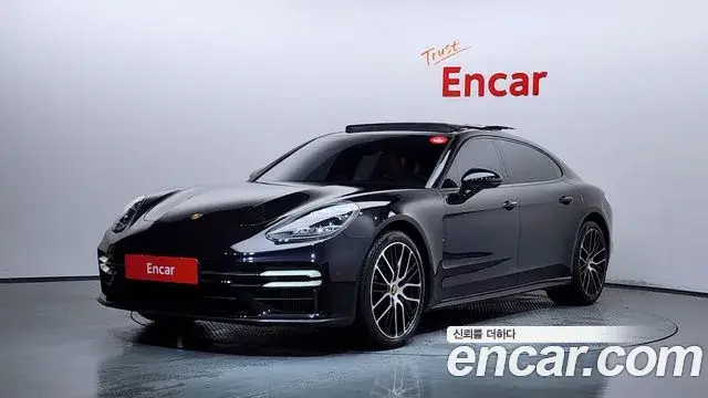 Porsche Panamera, 2021