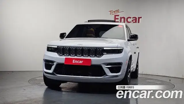 Jeep Grand Cherokee, 2023