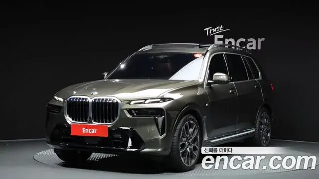 BMW X7, 2025