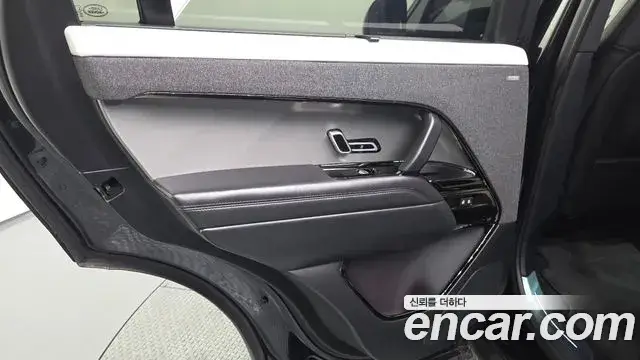Land Rover Range Rover Sport, 2025