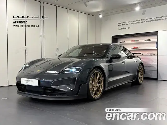 Porsche Taycan, 2025