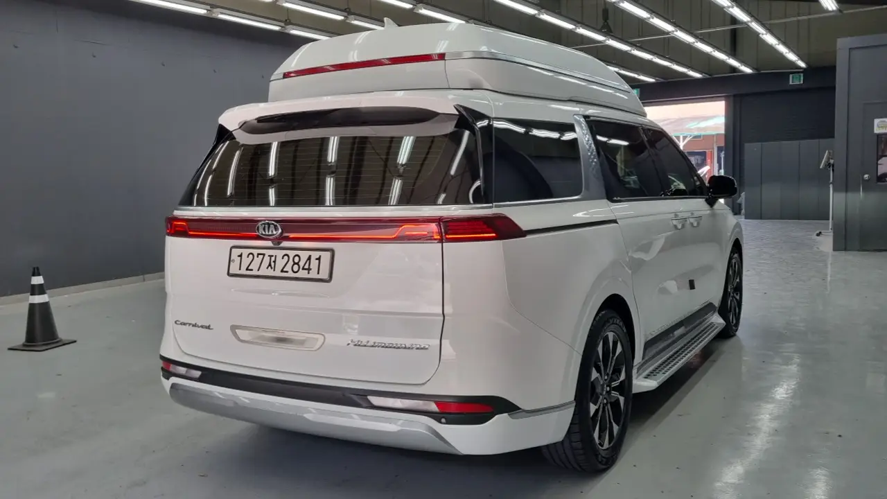 Kia Carnival, 2021