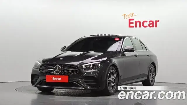 Mercedes-Benz E-Class, 2023