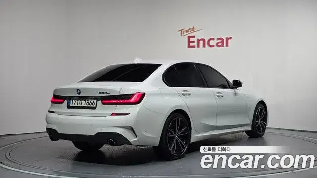 BMW 3 Series, 2021