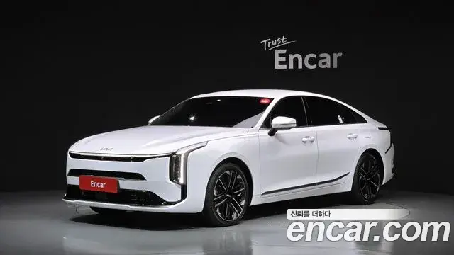 Kia K8, 2025