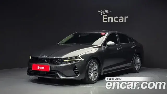 Kia K5, 2022