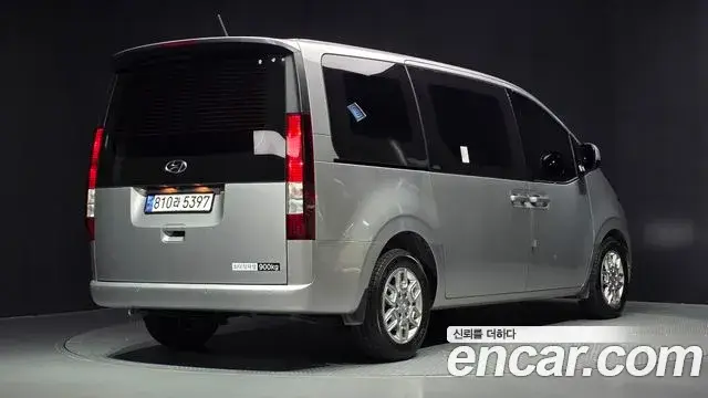 Hyundai Staria, 2023