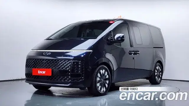 Hyundai Staria, 2023