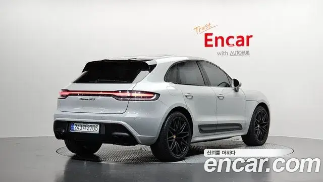 Porsche Macan, 2023