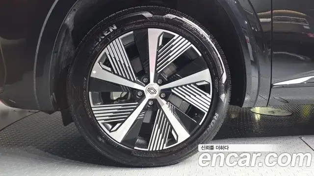 Renault Samsung Grand Koleos, 2025