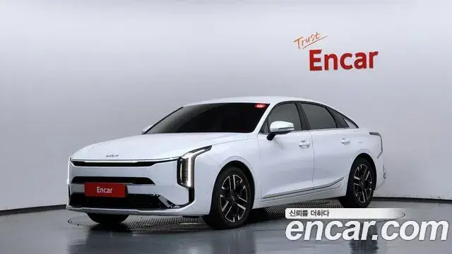 Kia K8, 2025