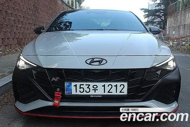 Hyundai The New Avante Hybrid 2021 — Photo 3/20
