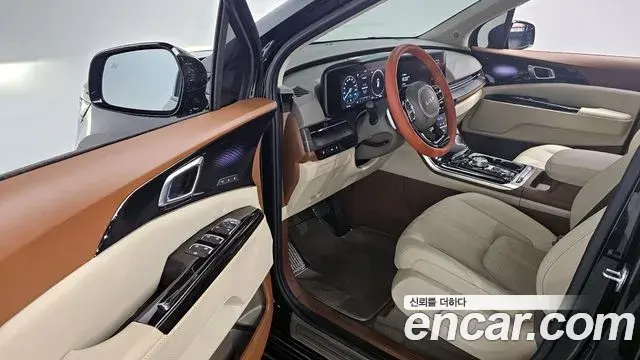 Kia Carnival 2022 — Фото 10/20