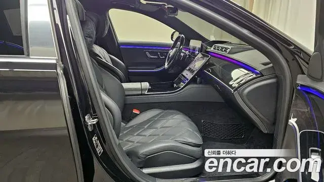 Mercedes-Benz S-Class 2022 — Photo 13/20