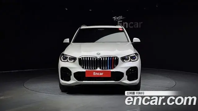BMW X5 2023 — ფოტო 13/20