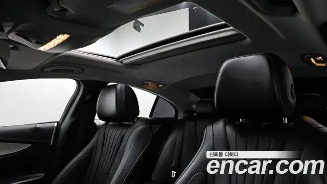 Mercedes-Benz CLS-Class 2019 — ფოტო 6/20