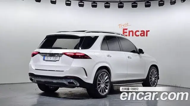 Mercedes-Benz GLE-Class 2023 — Şəkil 9/20