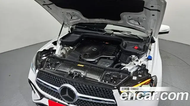 Mercedes-Benz GLE-Class 2023 — Şəkil 19/20