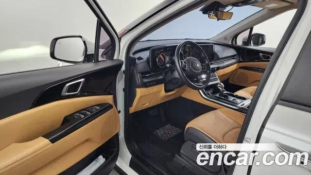 Kia Carnival 2020 — Photo 6/20
