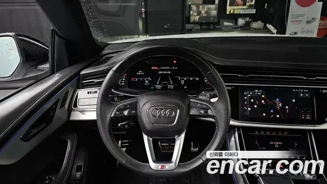 Audi Q8 2021 — ფოტო 11/20