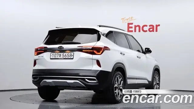 Kia Seltos 2020 — Photo 7/20