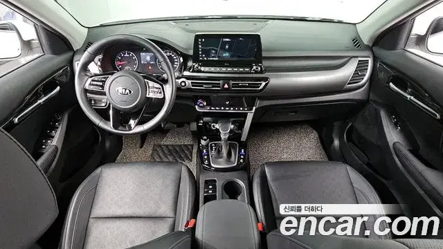 Kia Seltos 2020 — Photo 1/20