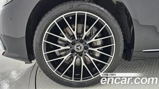 Mercedes-Benz S-Class 2024 — ფოტო 5/20