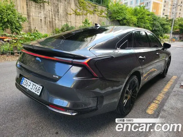 Kia K8 2024 — Şəkil 17/20