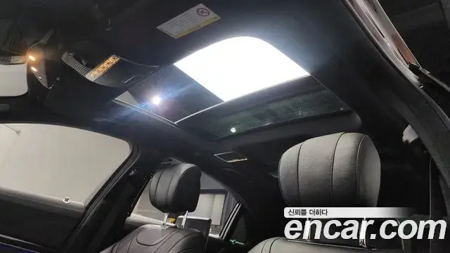 Mercedes-Benz S-Class 2018 — Photo 2/20