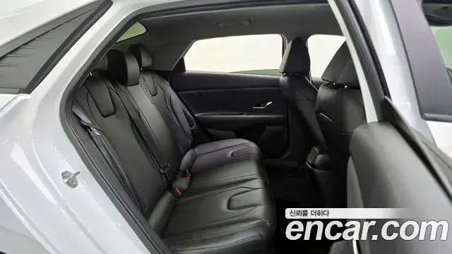 Hyundai The New Avante Hybrid 2020 — Şəkil 13/20