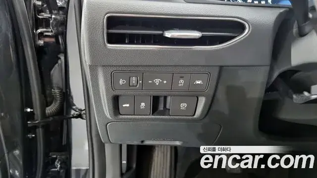 Hyundai Sonata Hybrid 2020 — Photo 7/18