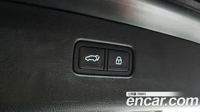 Genesis GV80 2020 — Photo 12/20