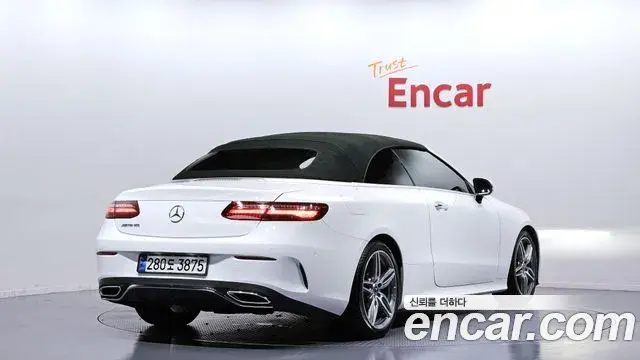Mercedes-Benz E-Class 2018 — Photo 14/20