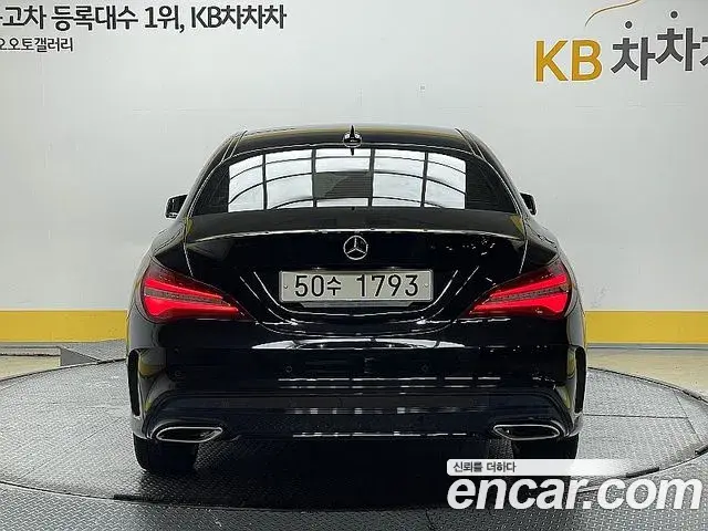 Mercedes-Benz CLA-Class 2018 — Şəkil 16/20