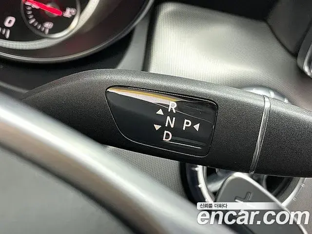 Mercedes-Benz CLA-Class 2018 — Şəkil 6/20