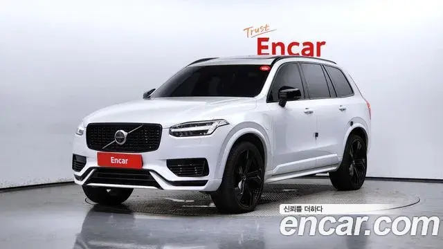 Volvo XC90 2021 — Фото 1/20