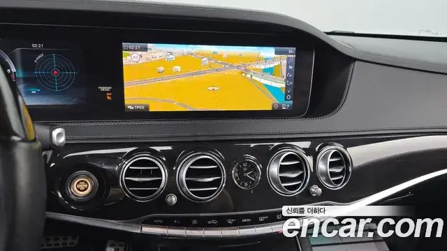 Mercedes-Benz S-Class 2018 — ფოტო 15/20