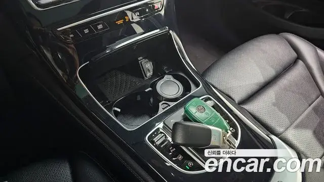 Mercedes-Benz GLC-Class 2020 — Фото 19/20