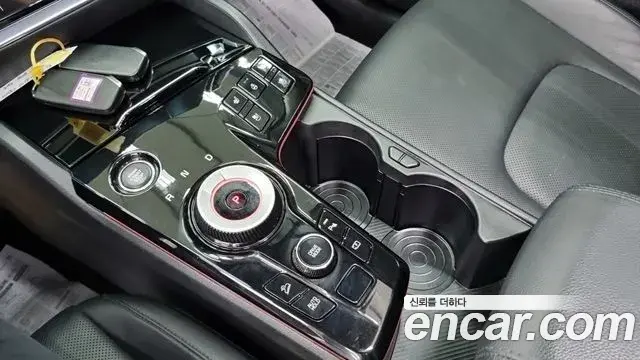 Kia Sportage 2024 — Şəkil 15/20