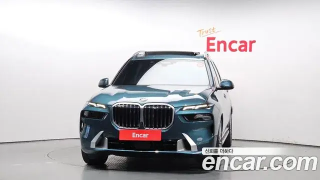 BMW X7 2023 — Şəkil 1/20