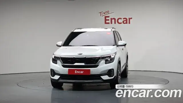 Kia Seltos 2020 — ფოტო 3/20