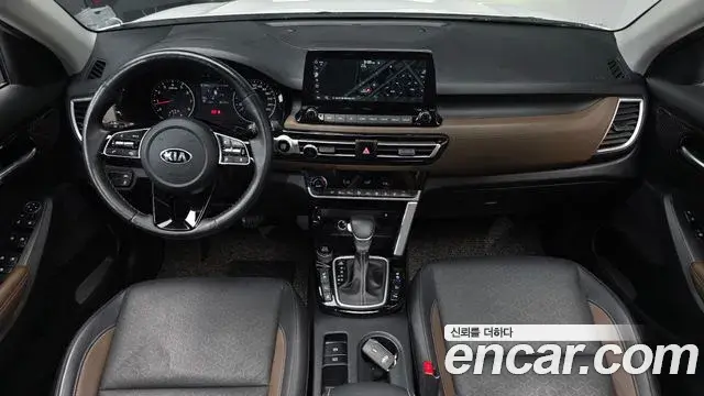 Kia Seltos 2020 — ფოტო 19/20