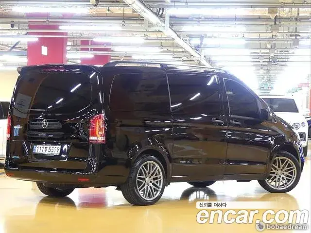 Mercedes-Benz V-Class 2020 — Şəkil 12/20
