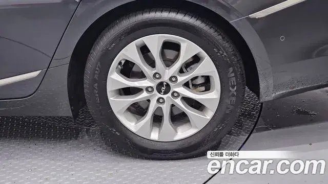Kia K8 2021 — Photo 18/20