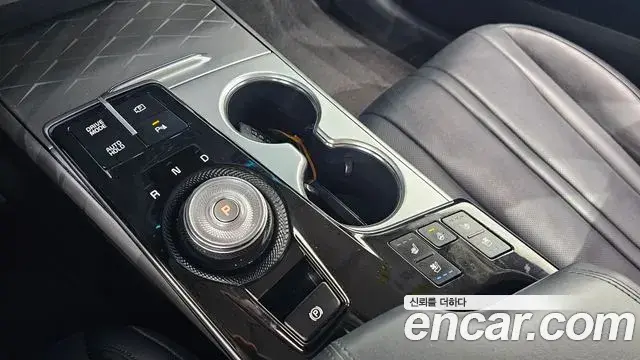 Kia K8 2021 — Photo 1/20